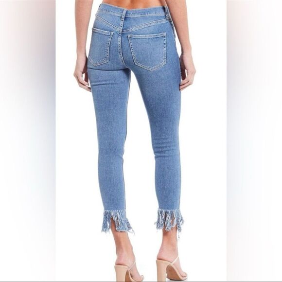 We The Free Great Heights Frayed Skinny Jeans - Size 27 - Picture 2 of 9
